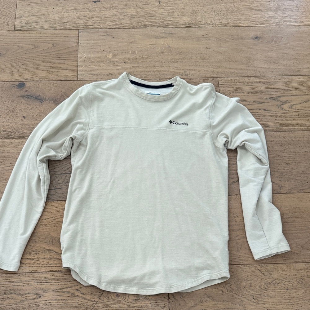 Columbia Off-White Long Sleeve Shirt